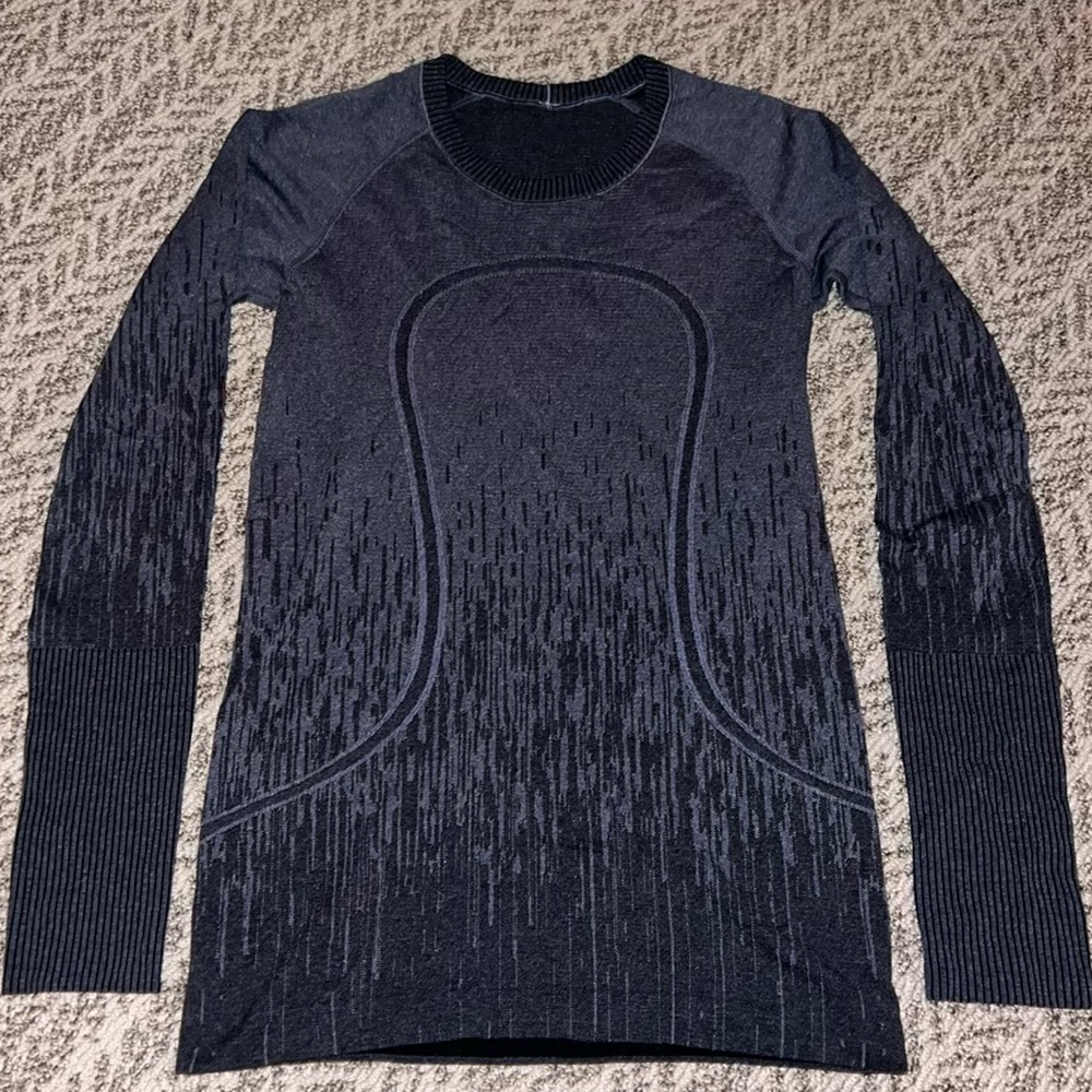 Lululemon swiftly tech long sleeve